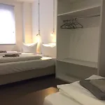 Apartment&Rooms near Brandenburg Gate