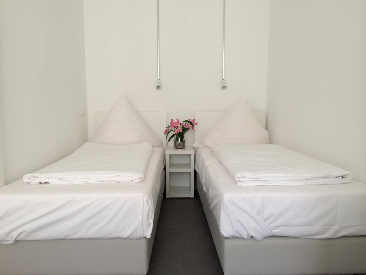 Apartment&rooms Near Brandenburg Gate Appartement